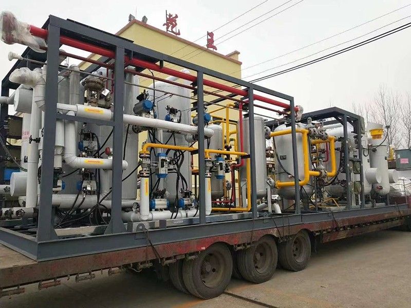 恒潤建筑邦石油化工有限公司發(fā)貨現場